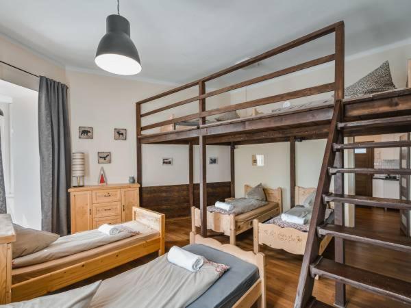 Apartamenty Goralska Pasja Krupowki 37 Zakopane Bagian luar foto